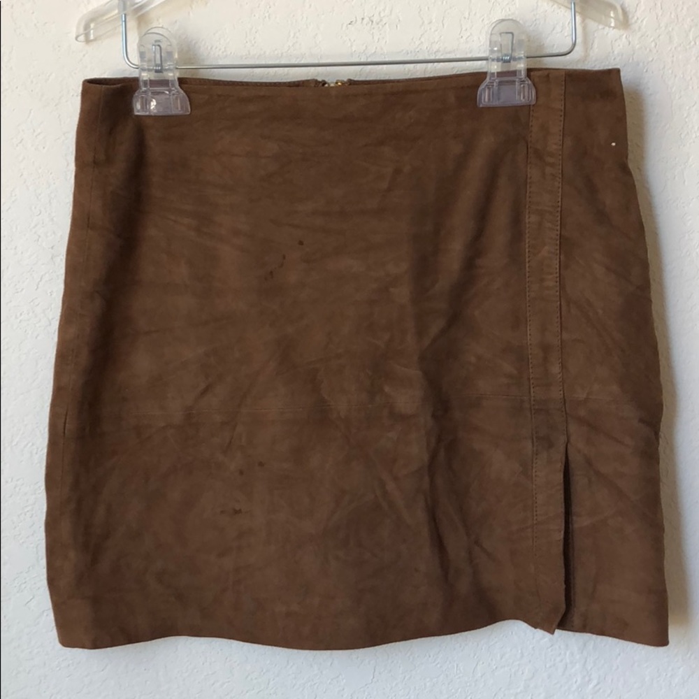 Suede like skirt